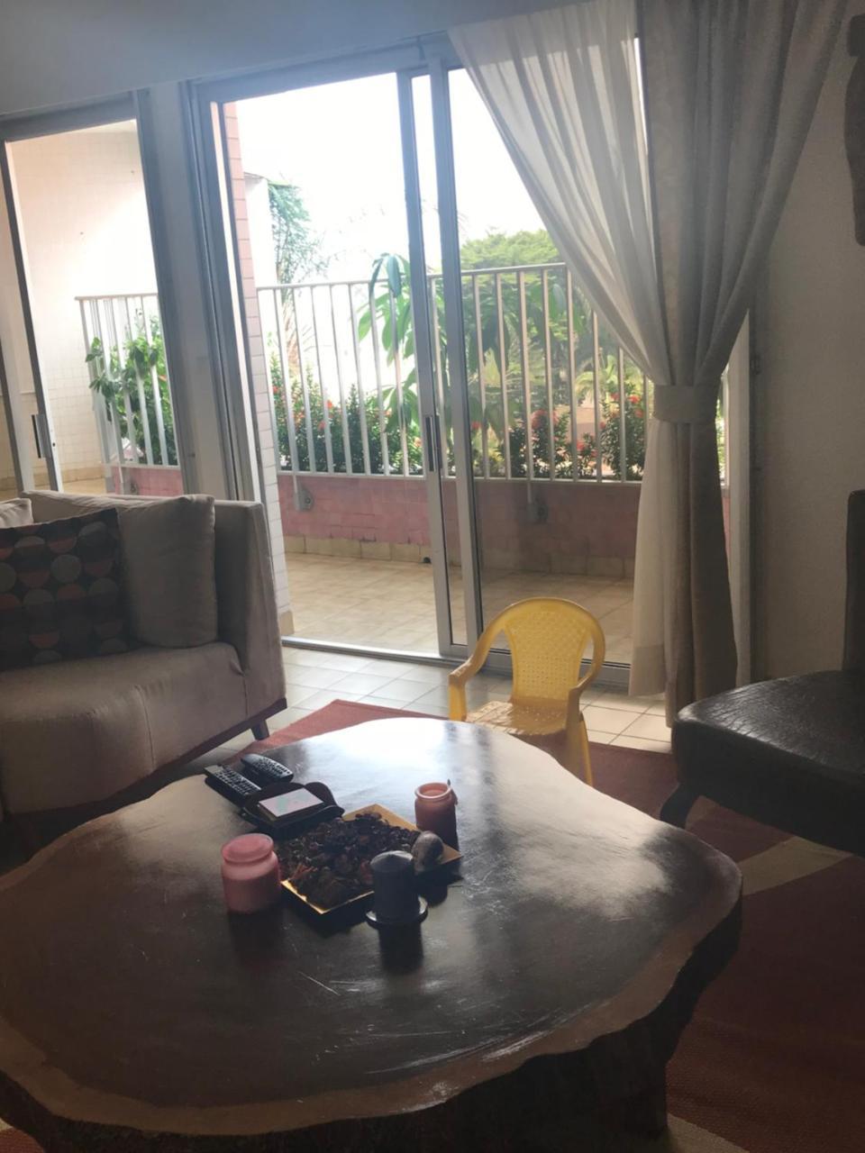 F4 Appartement Bonanjo Douala Kültér fotó